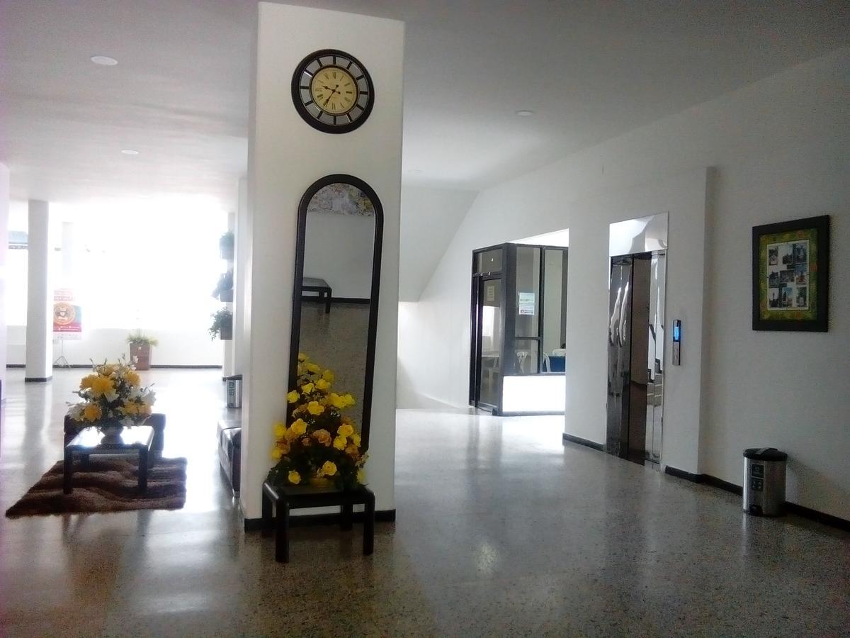 Hotel Hacaritama Ocaña Kültér fotó