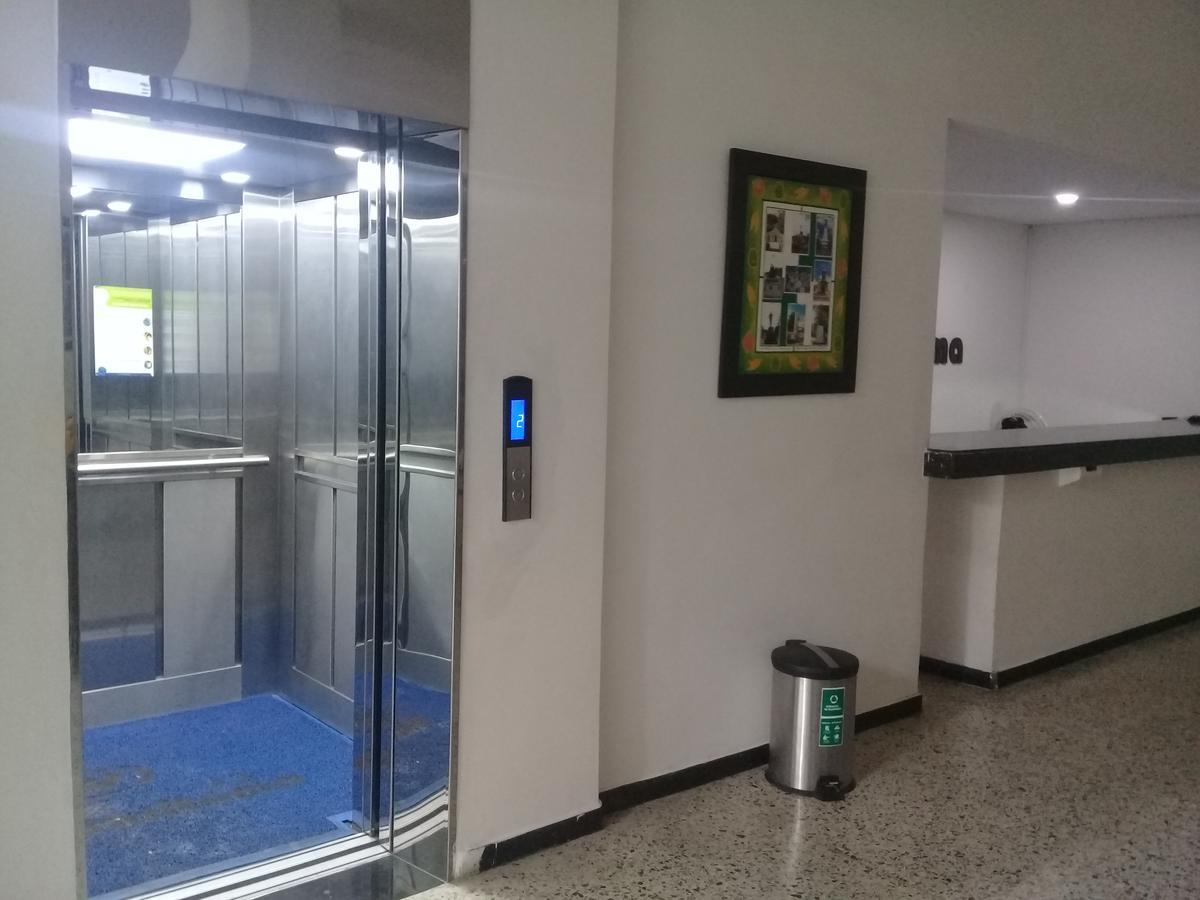 Hotel Hacaritama Ocaña Kültér fotó